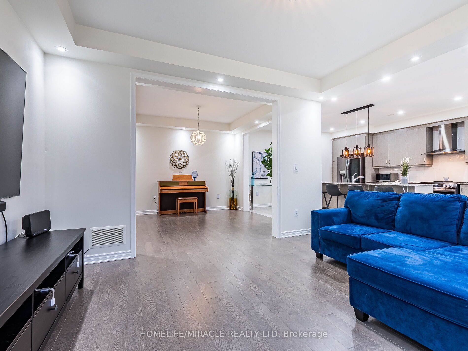 10 Speckled Alder Street