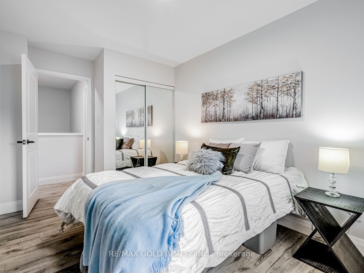 2605 Woodchester Dr, #60