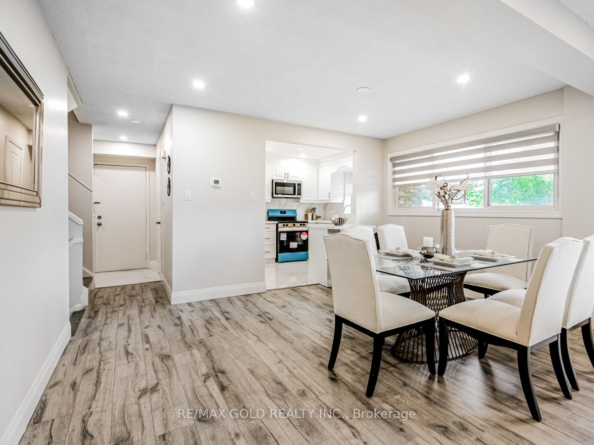 2605 Woodchester Dr, #60