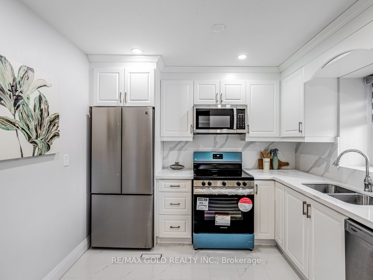 2605 Woodchester Dr, #60