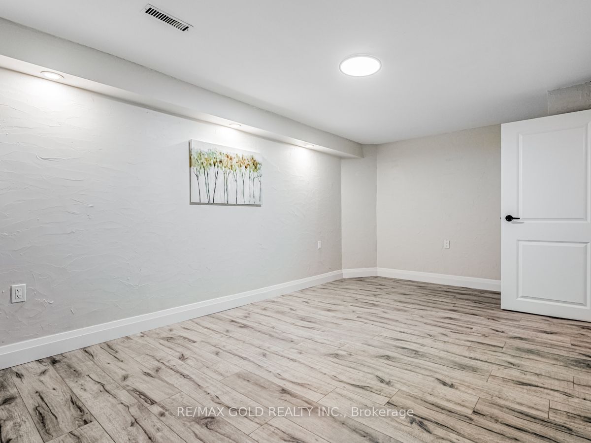 2605 Woodchester Dr, #60