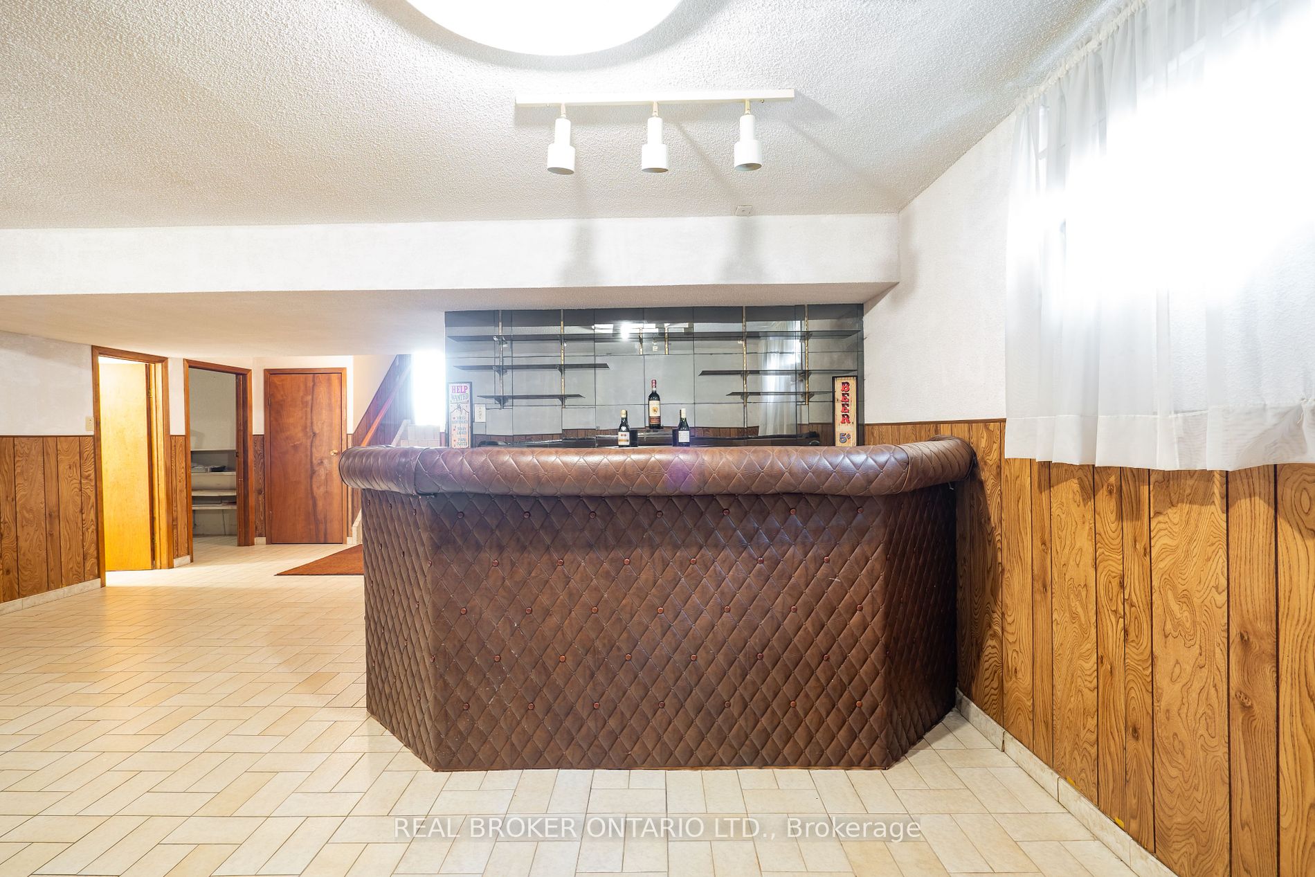 1359 Myron Drive