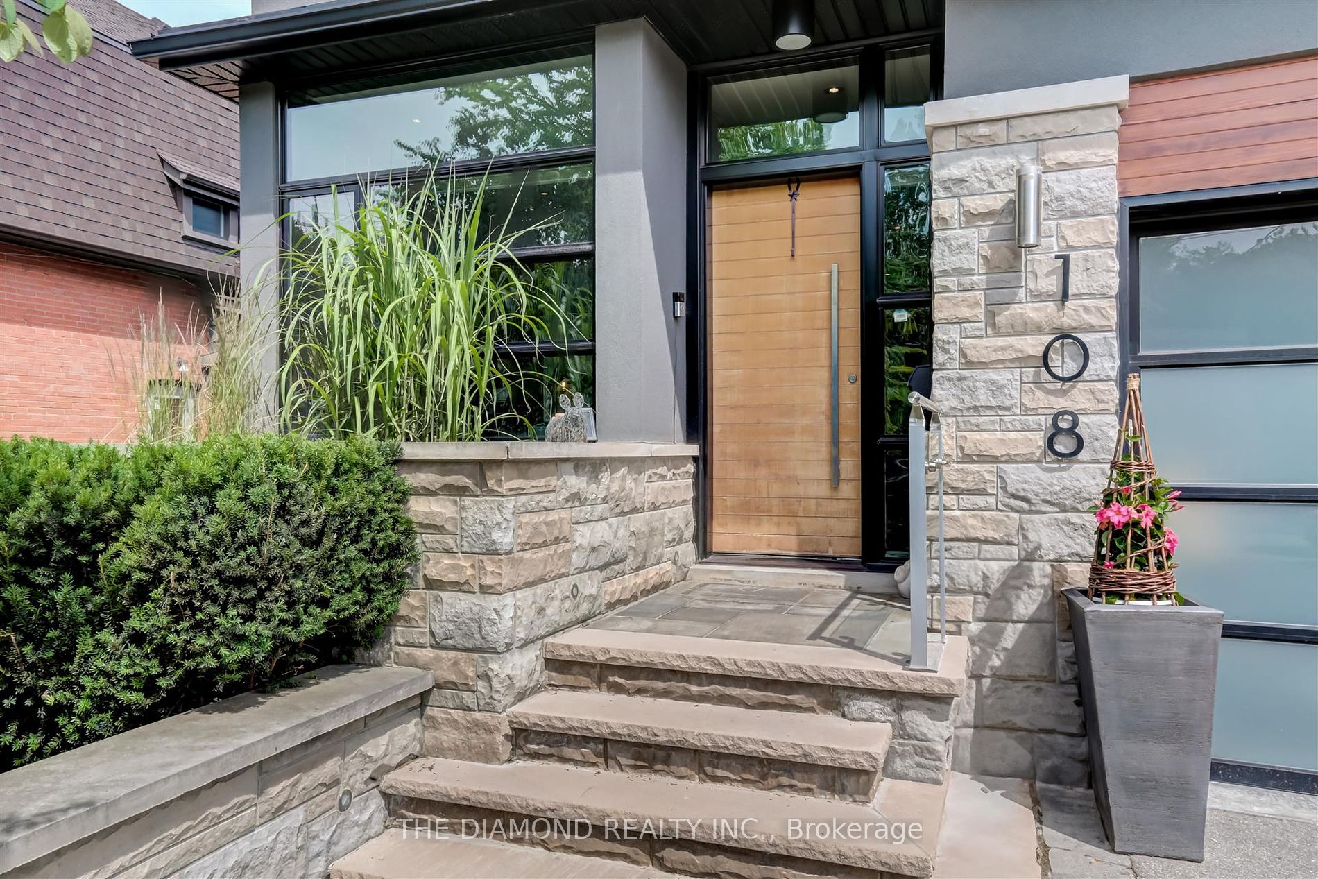 108 Government Rd