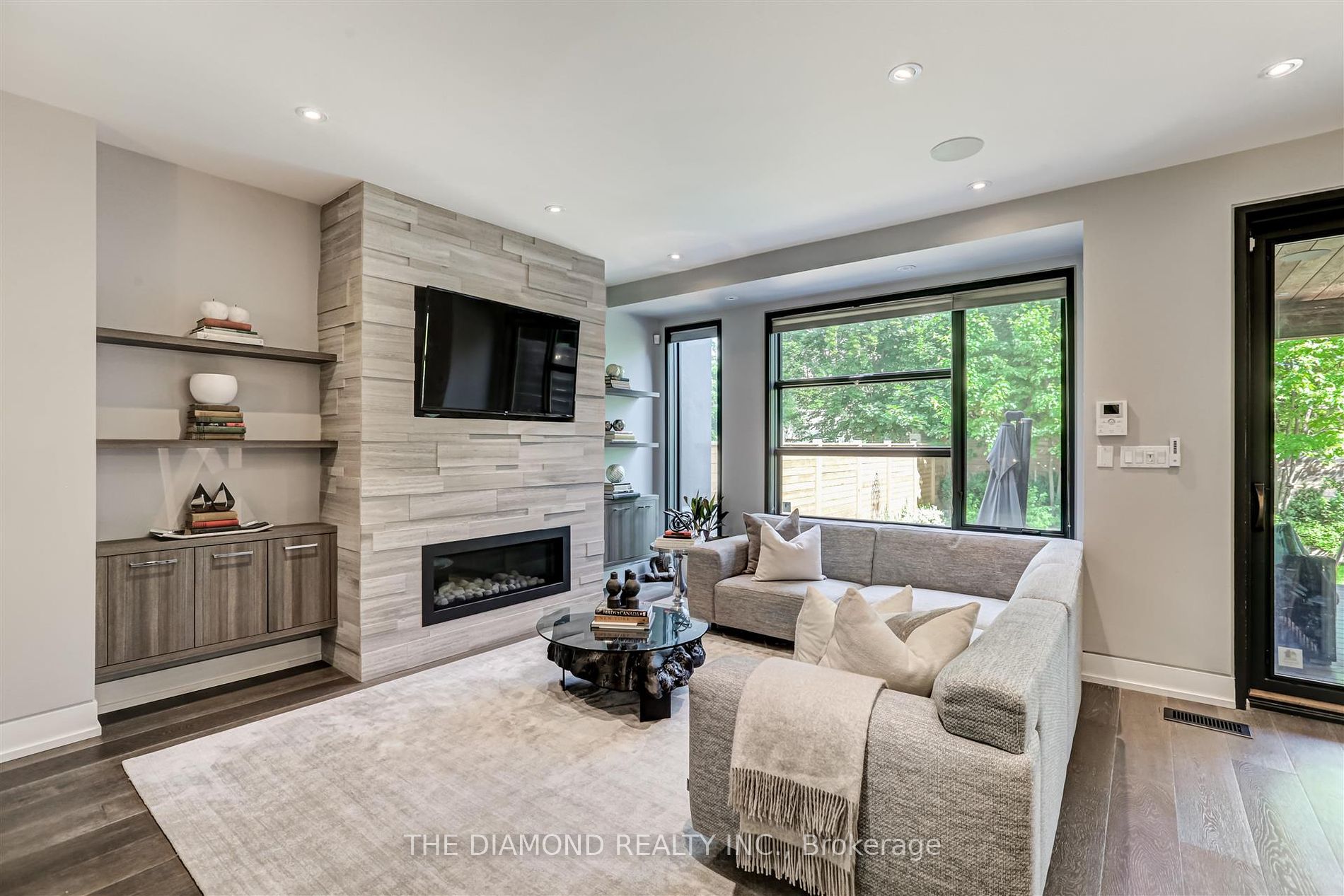 108 Government Rd