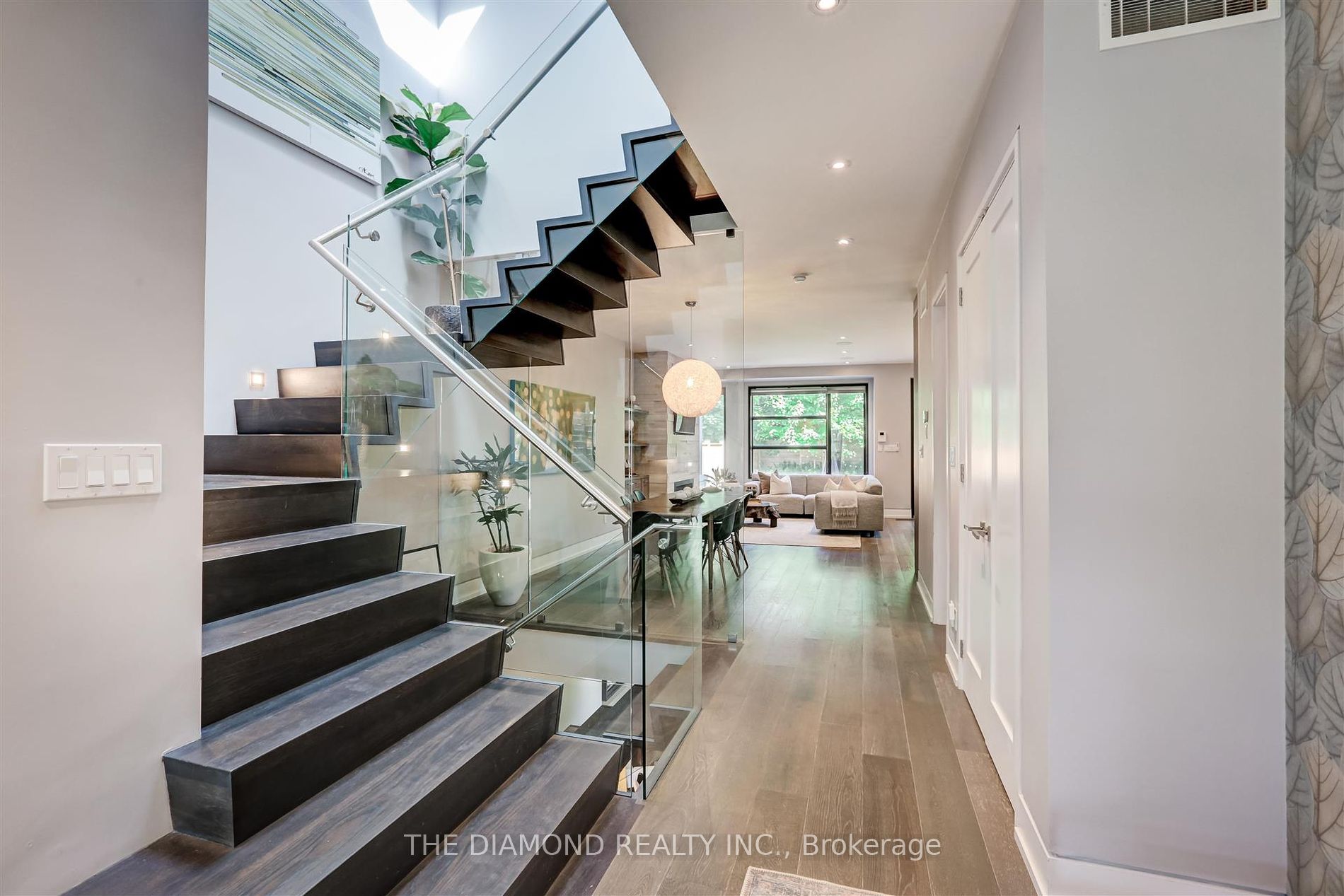 108 Government Rd