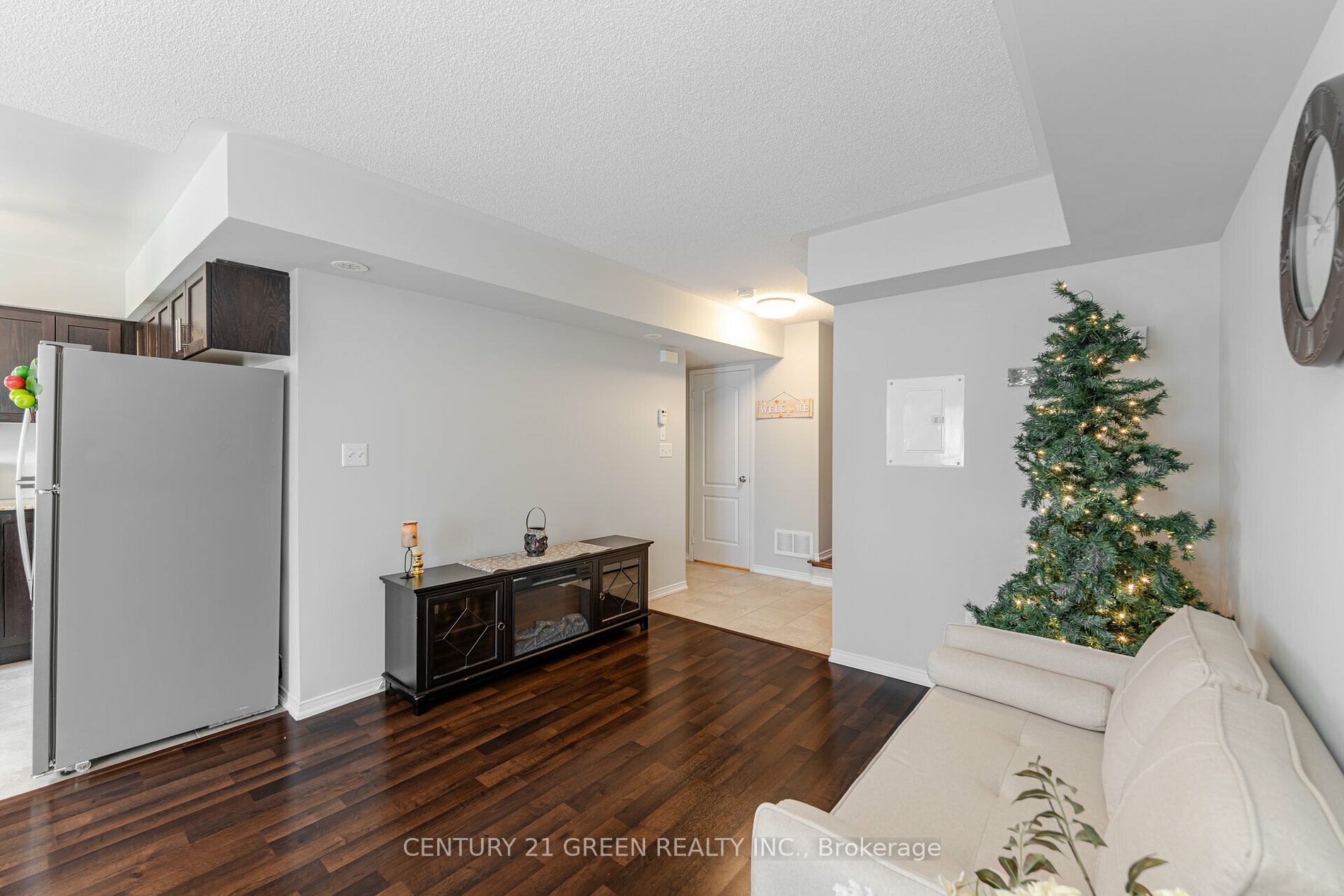 2480 Post Road #14