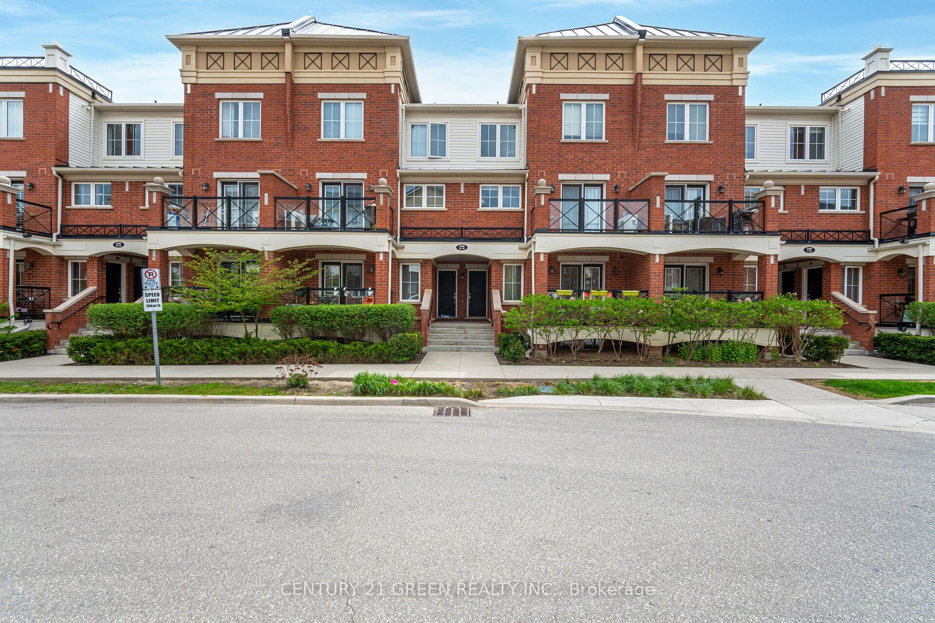 2480 Post Road #14