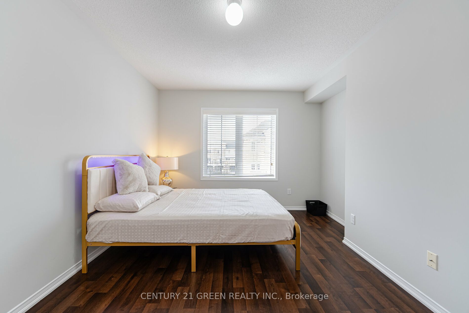 2480 Post Road #14