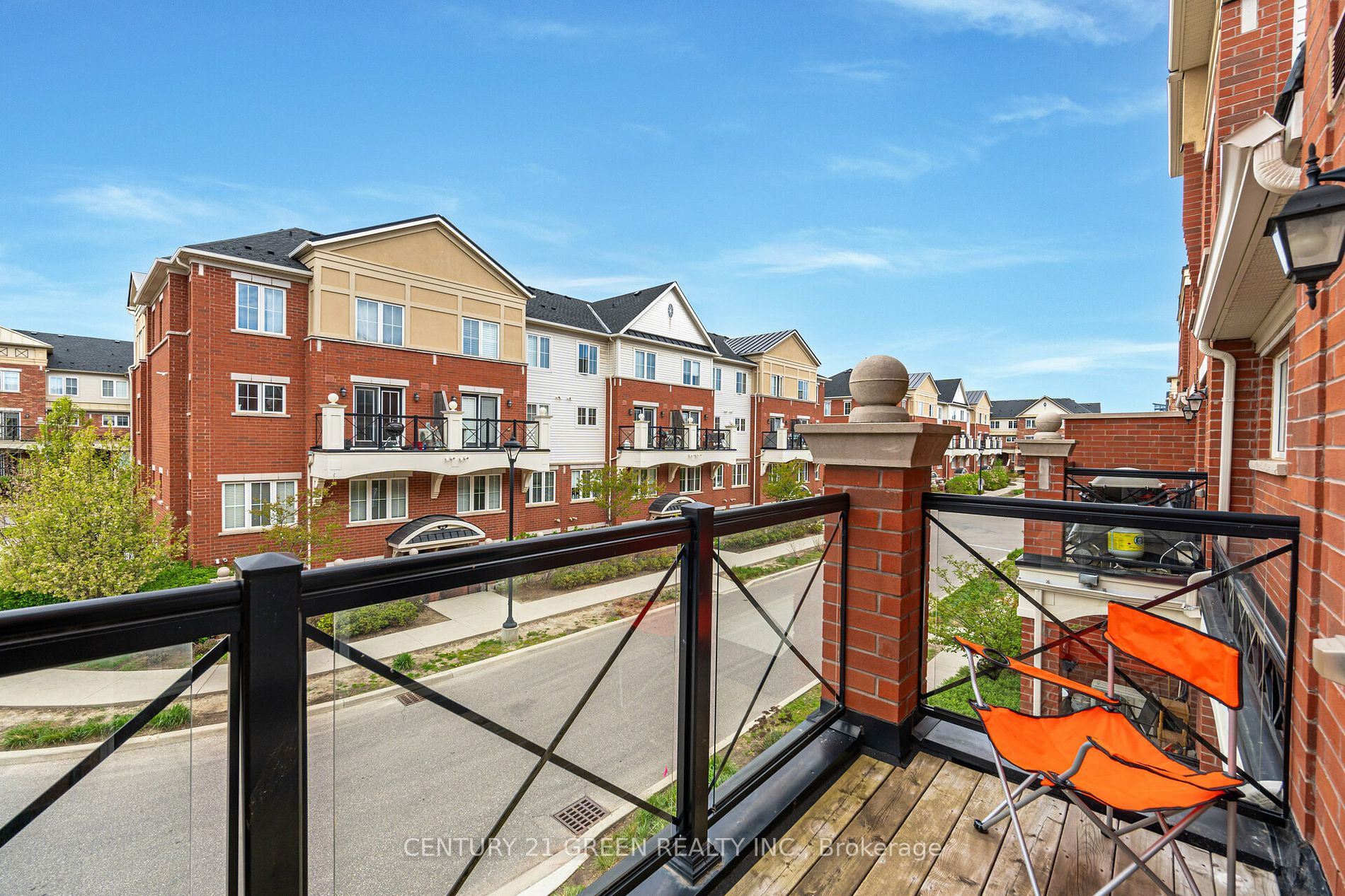 2480 Post Road #14