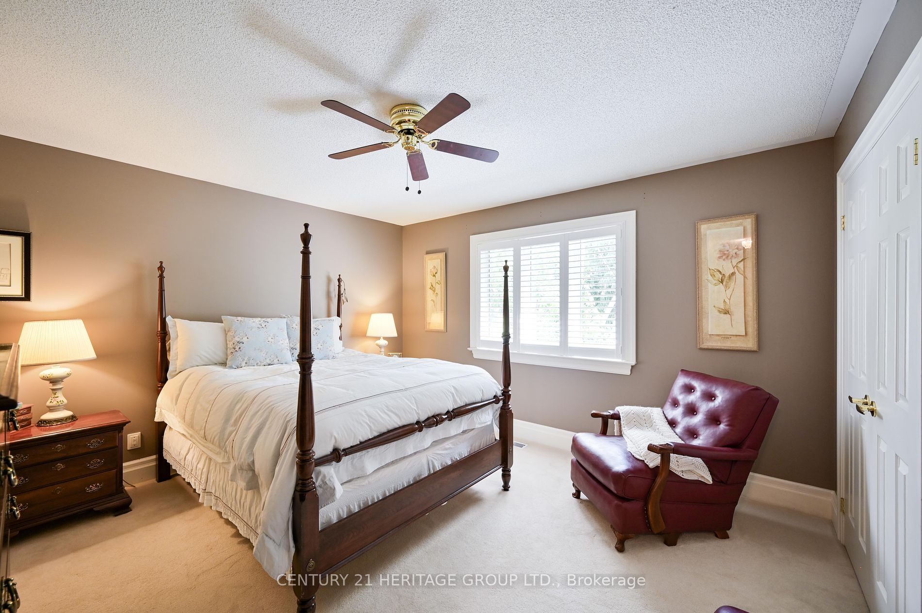 23 Reddington Dr, #2