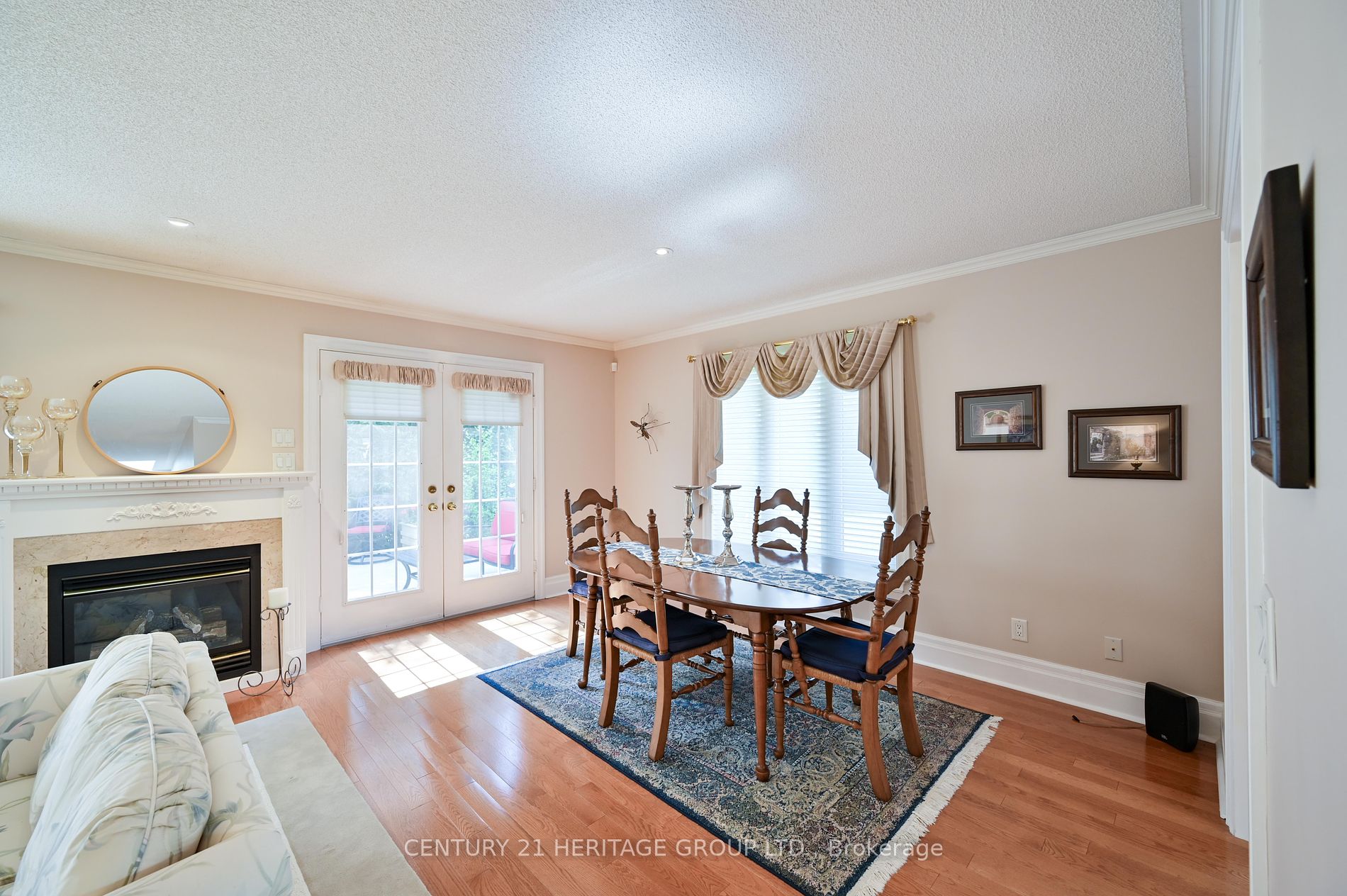 23 Reddington Dr, #2