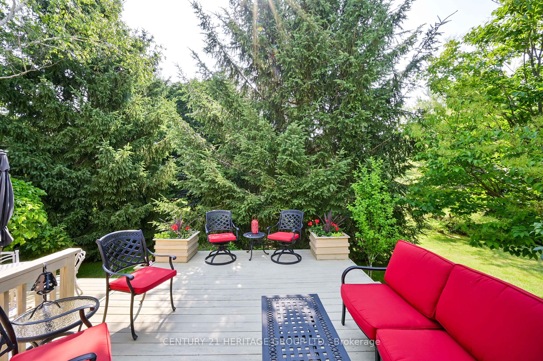 23 Reddington Dr, #2