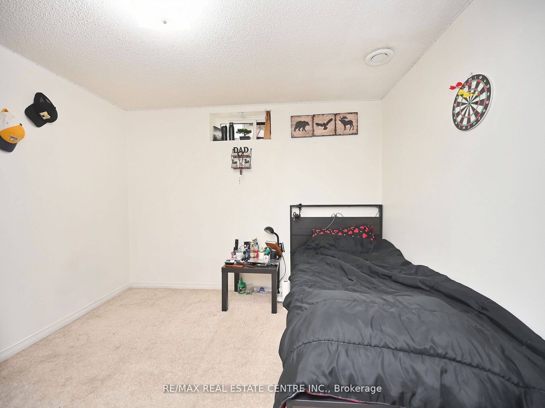 4326 Waterford Cres