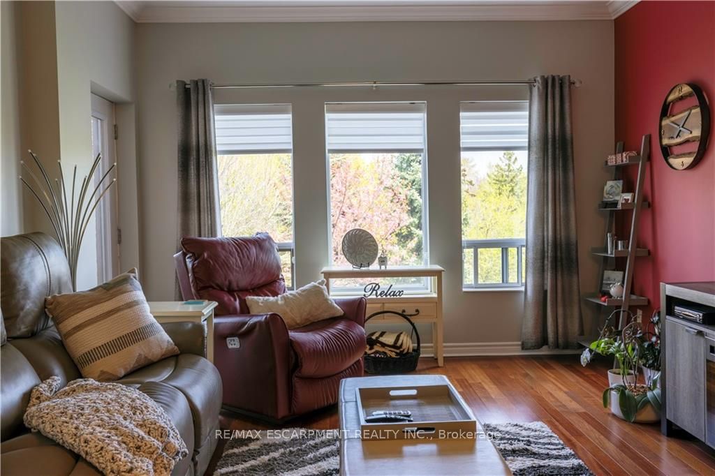 1499 Nottinghill Gate, #207