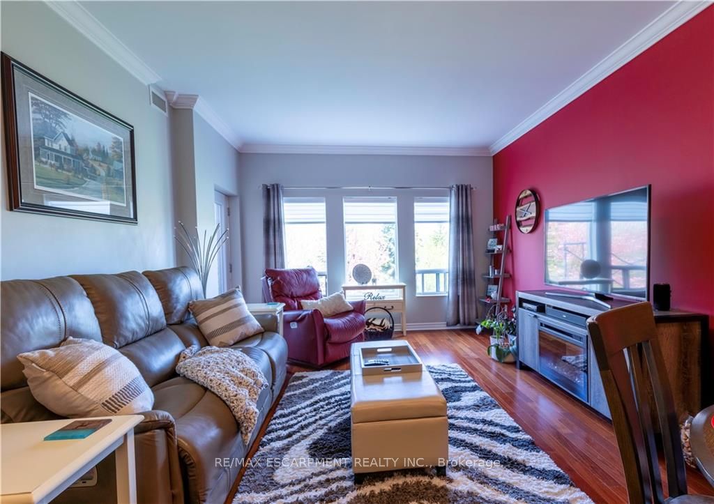 1499 Nottinghill Gate, #207