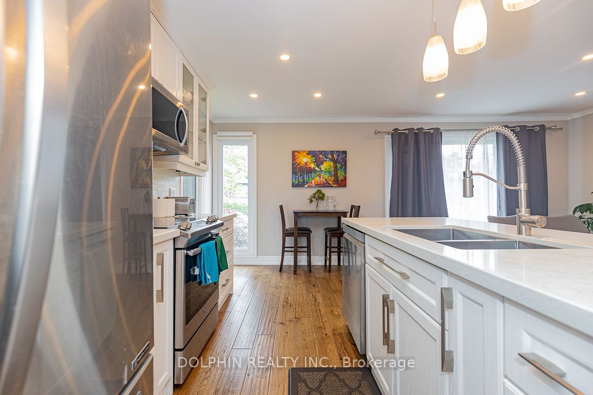 44 Falconer Dr