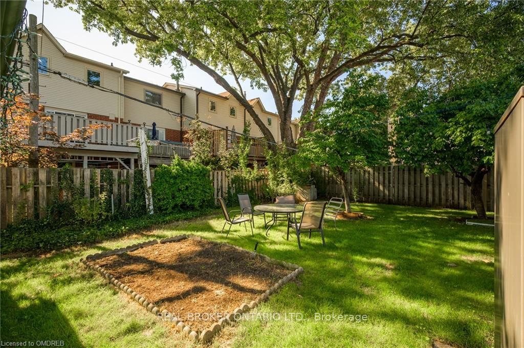 64 Florence Dr