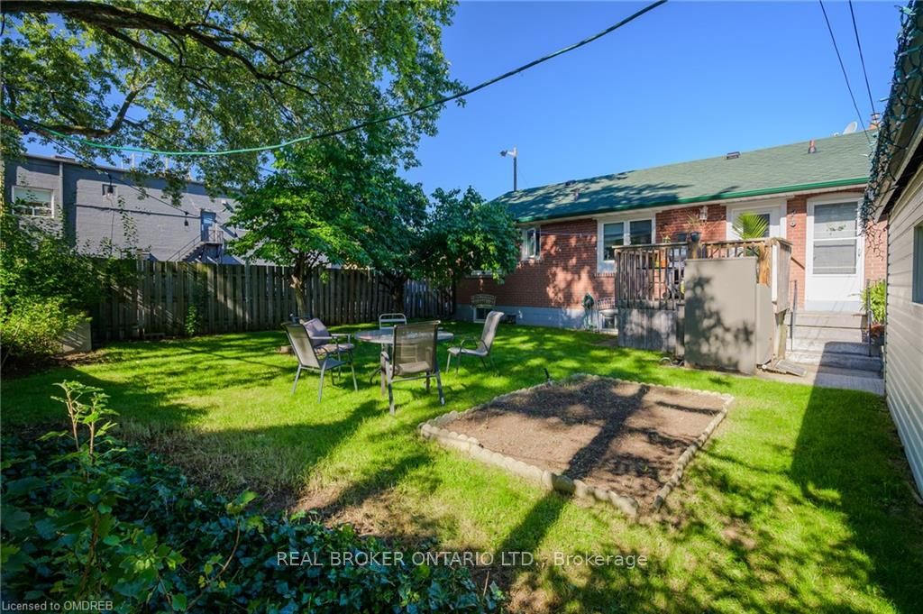 64 Florence Dr