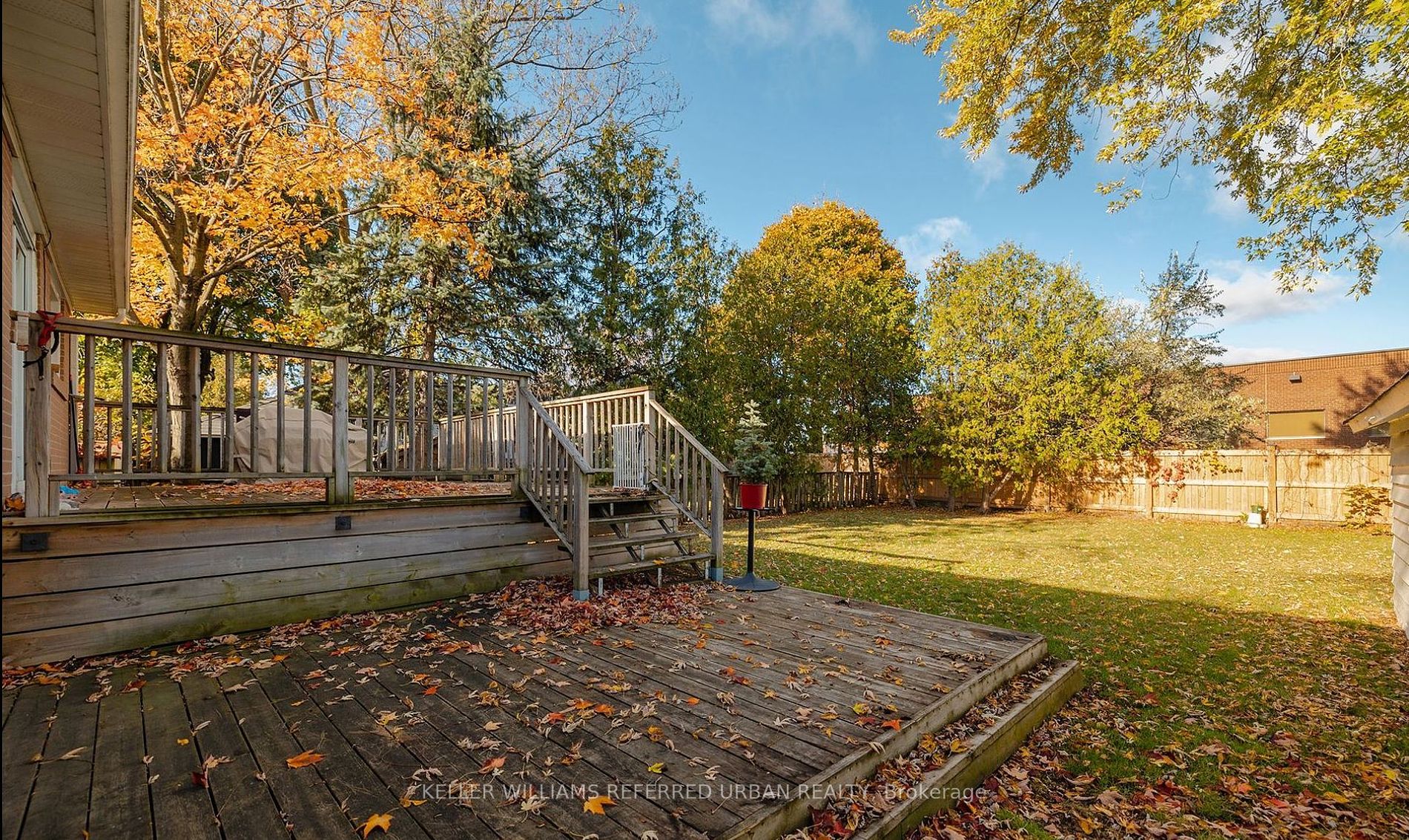 611 Pinegrove Rd