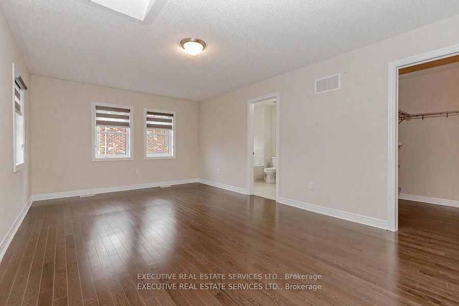 43 Pearman Cres