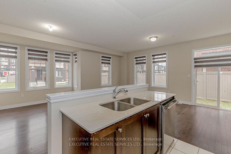 43 Pearman Cres