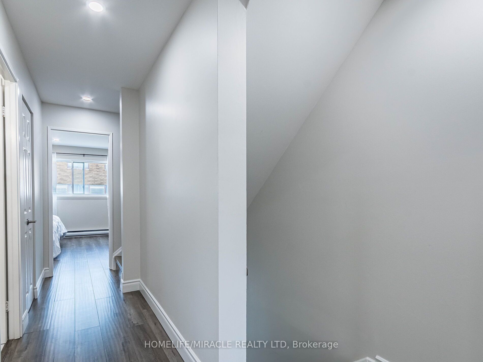 180 Mississauga Valley Boulevard #124