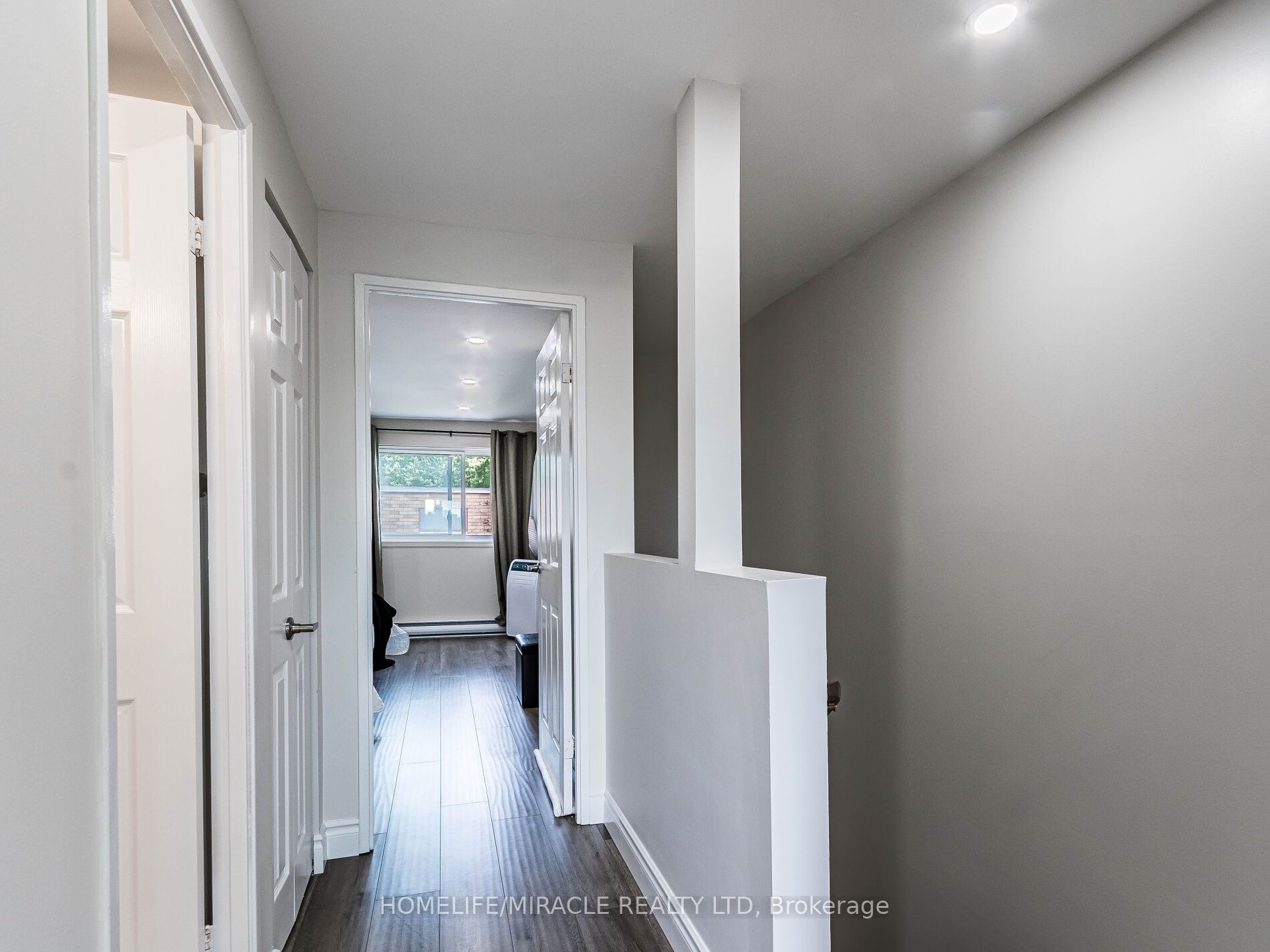 180 Mississauga Valley Boulevard #124