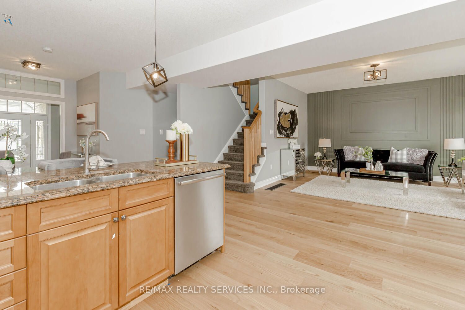 89 Laverty Cres