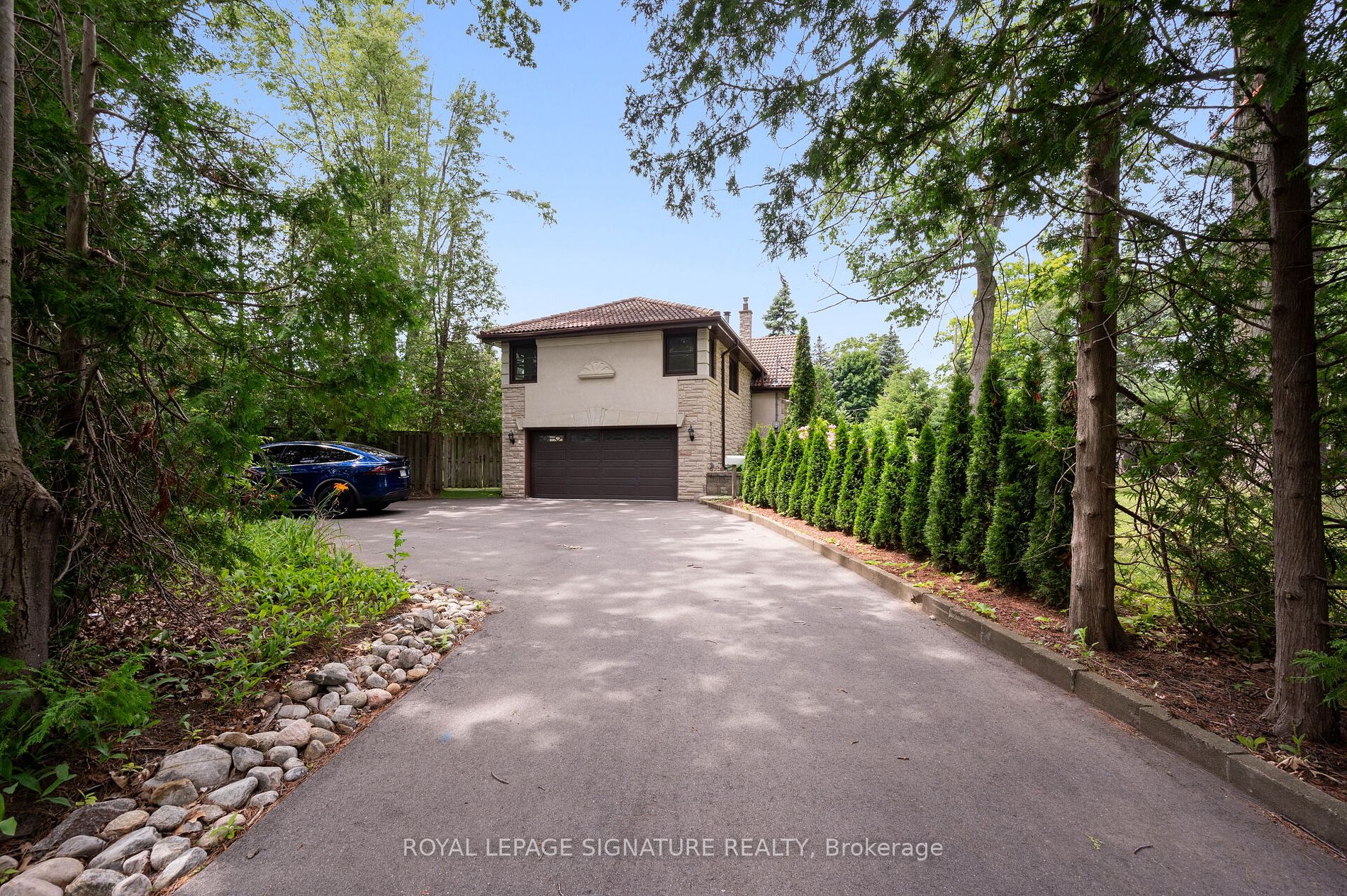 2234 Gordon Drive