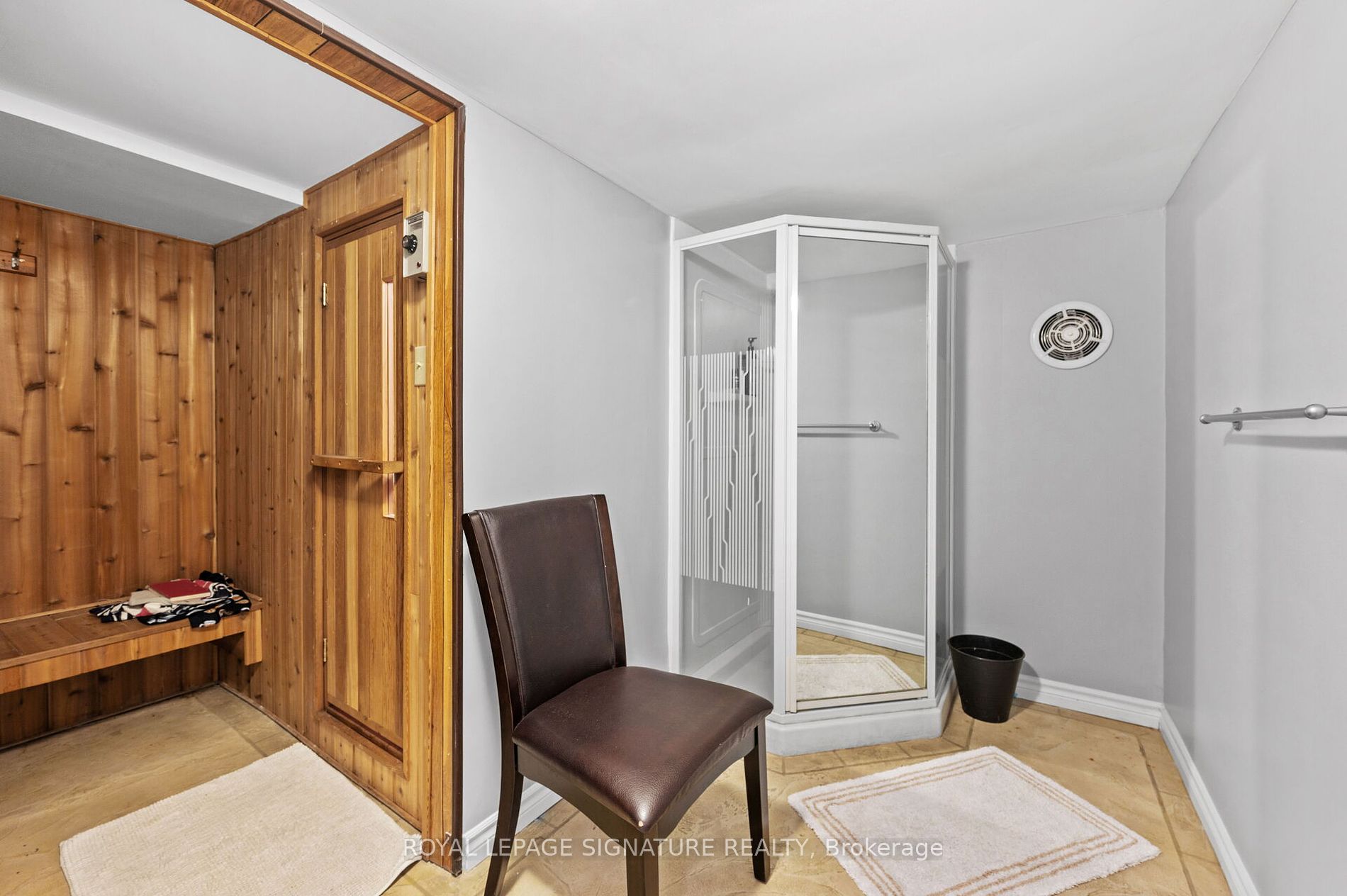 2234 Gordon Drive