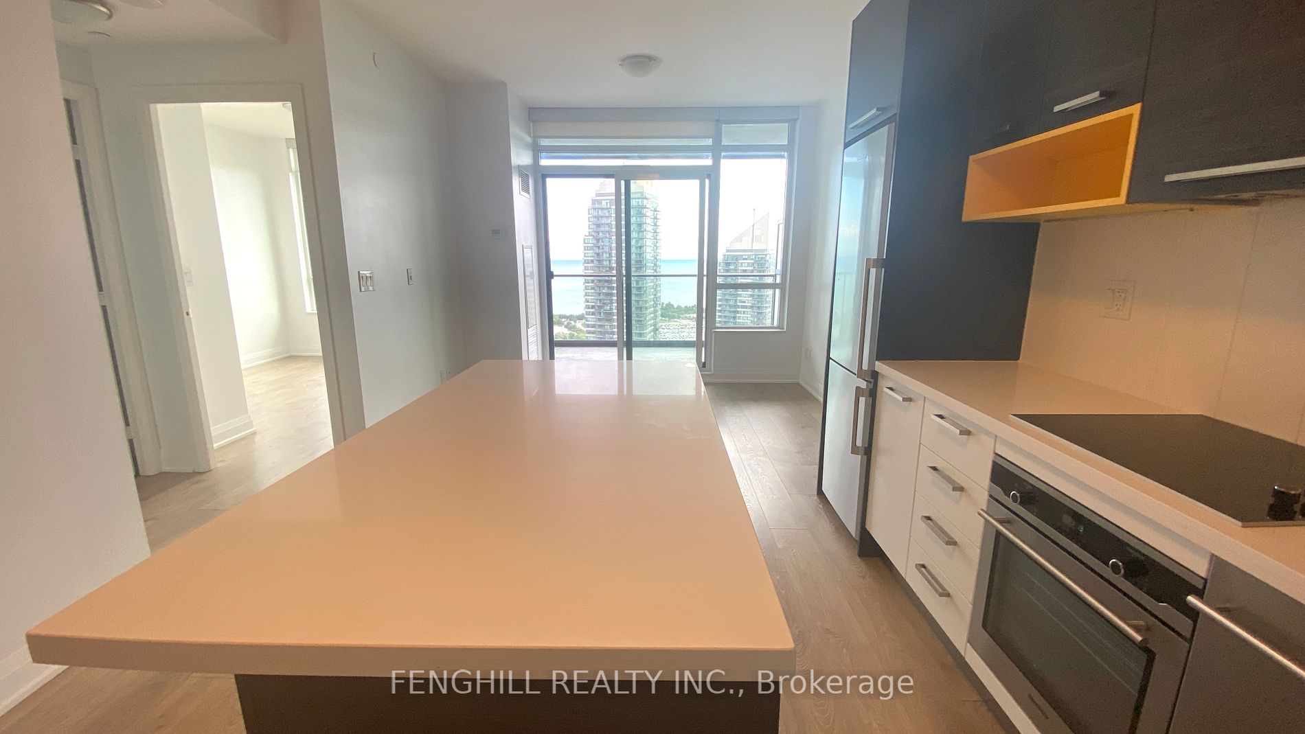 36 Park Lawn Road #3401