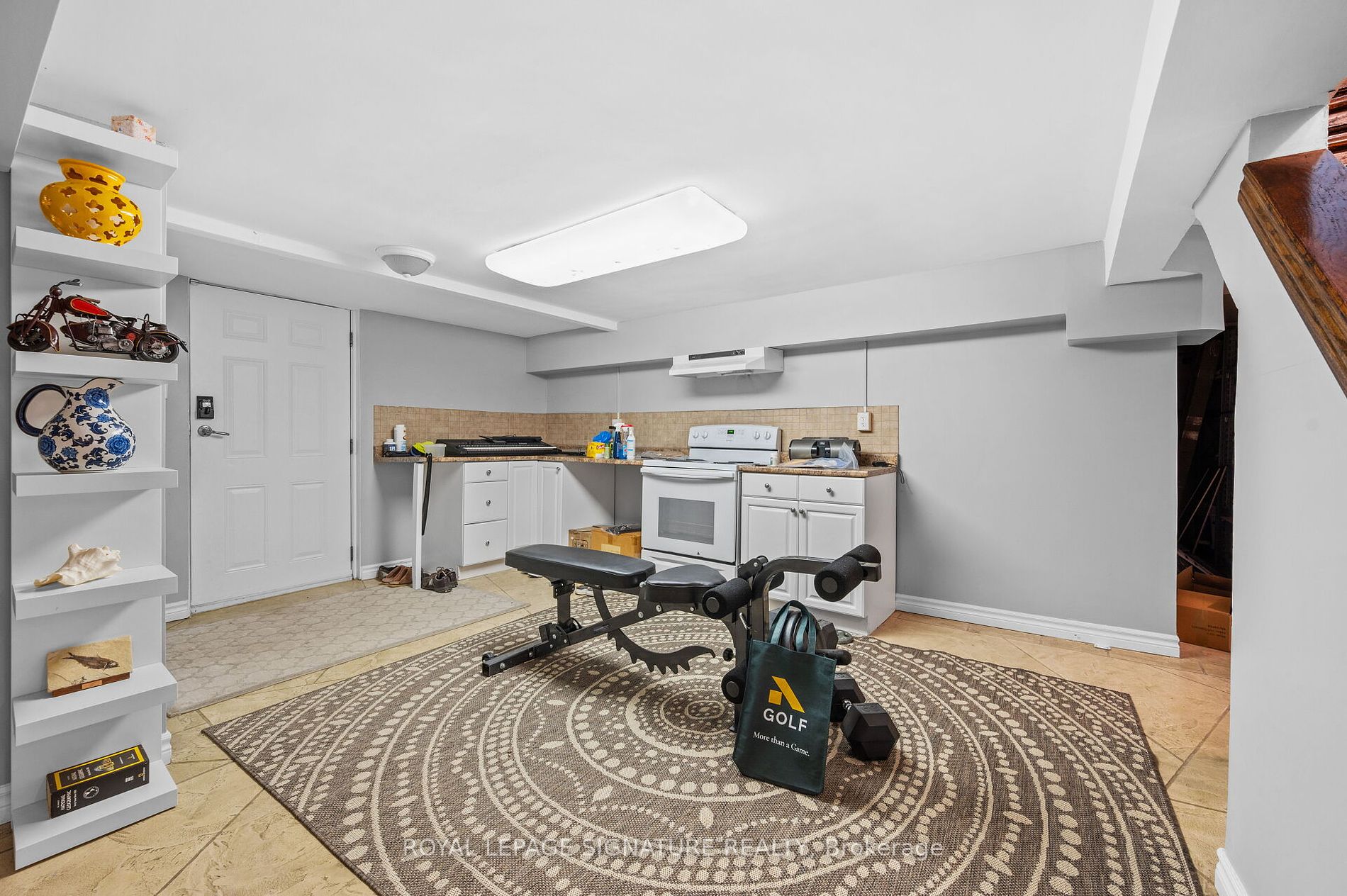 2234 Gordon Drive