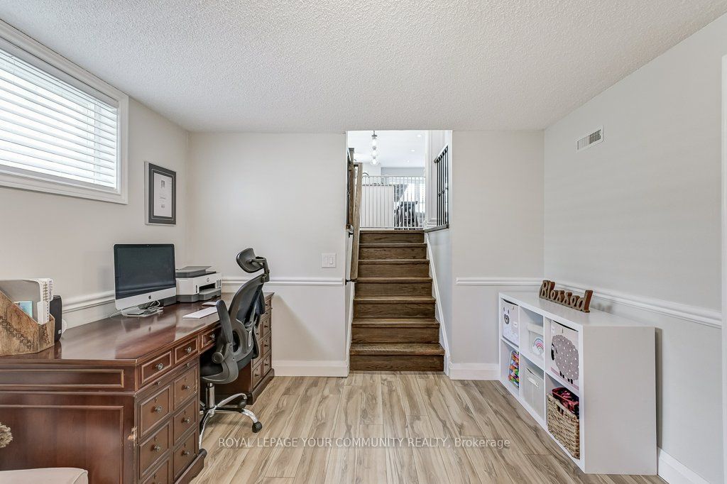 3292 Grechen Rd