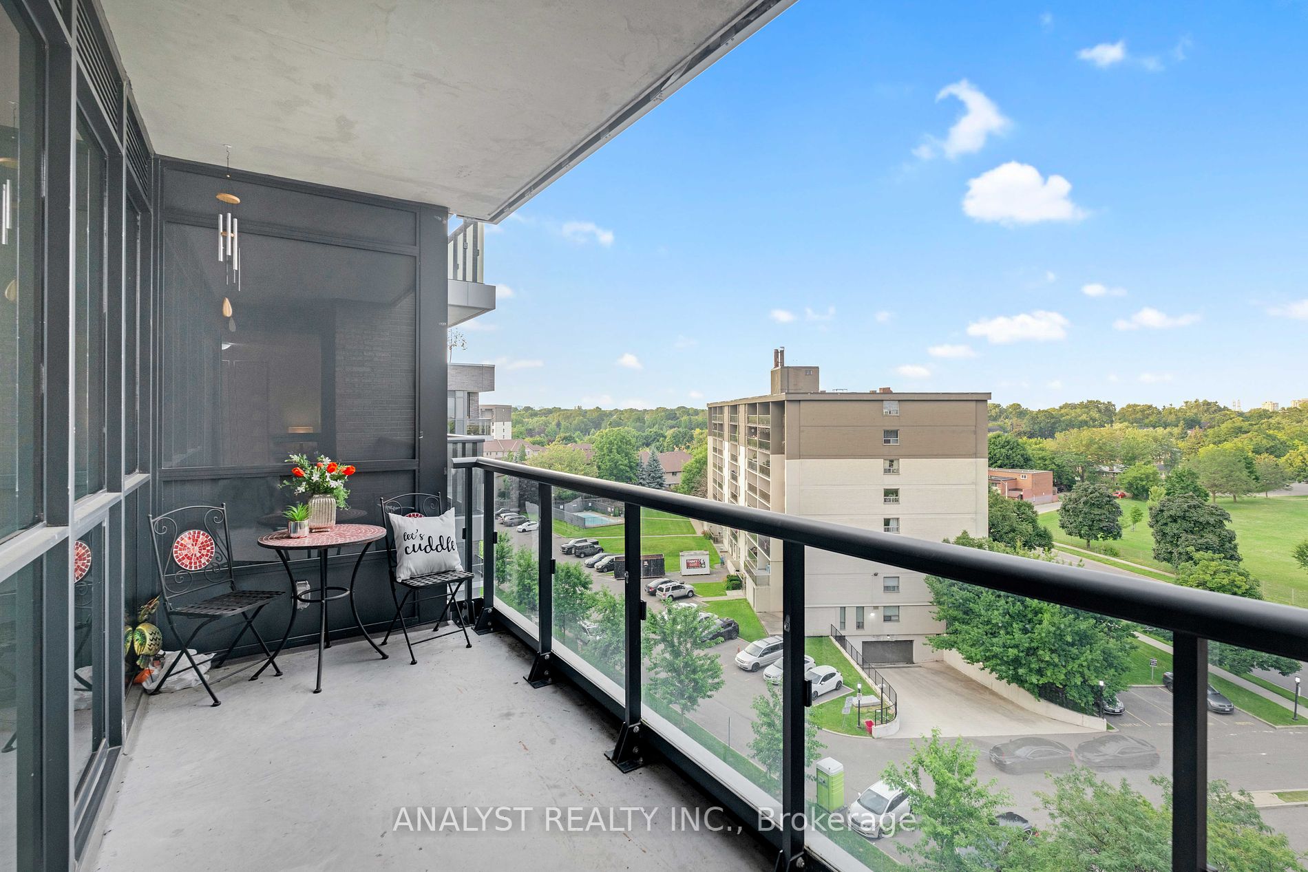 10 Gibbs Rd, #717