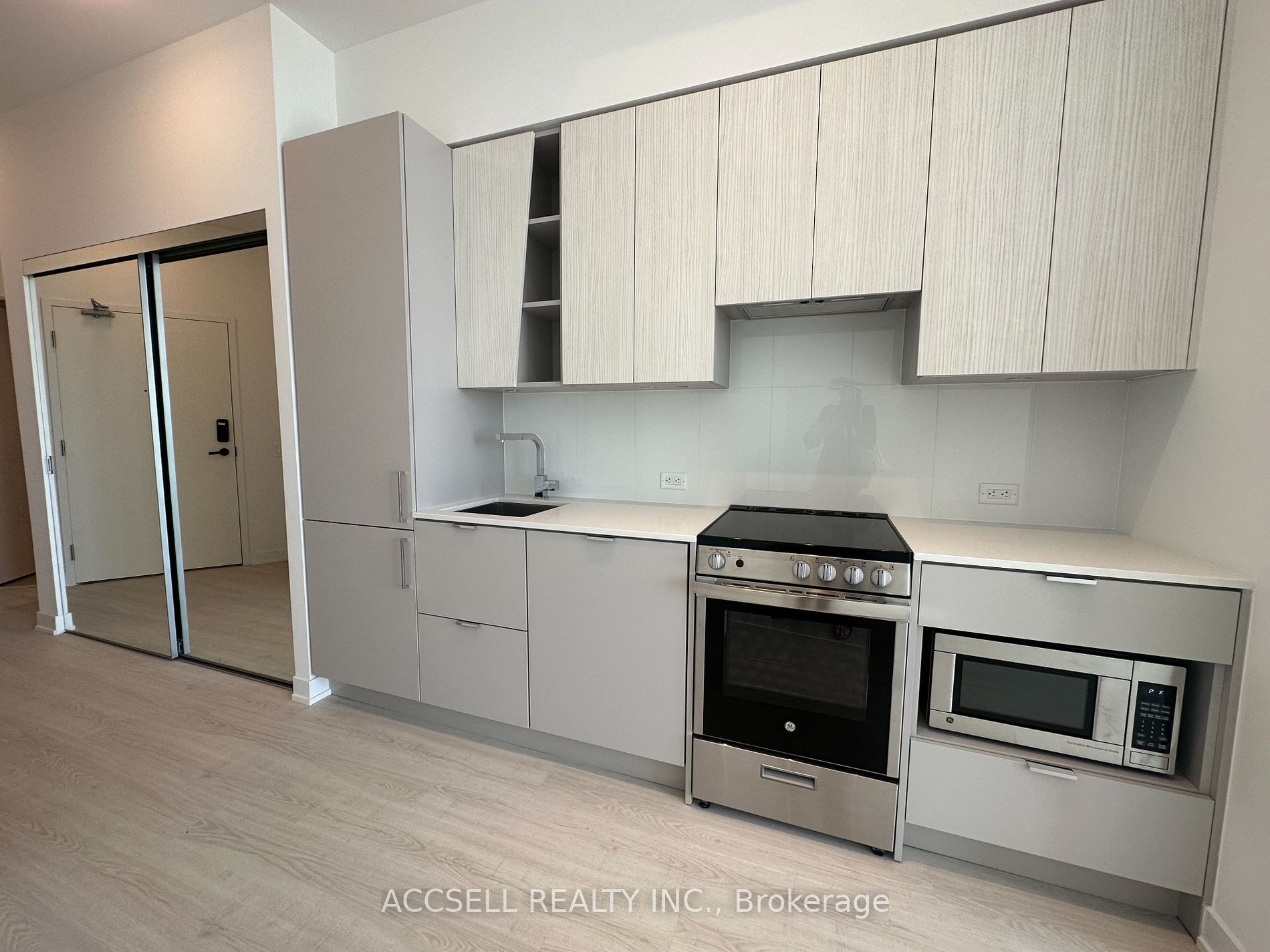 3883 quartz Road #6