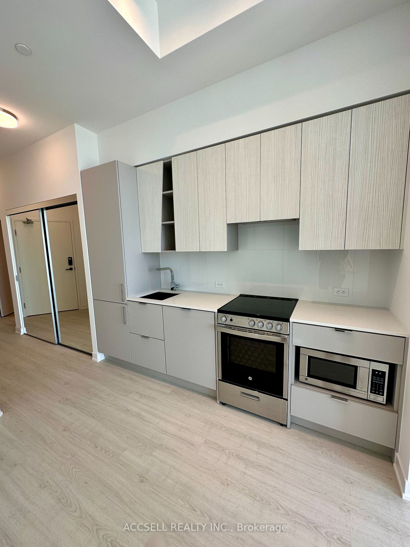 3883 quartz Road #6