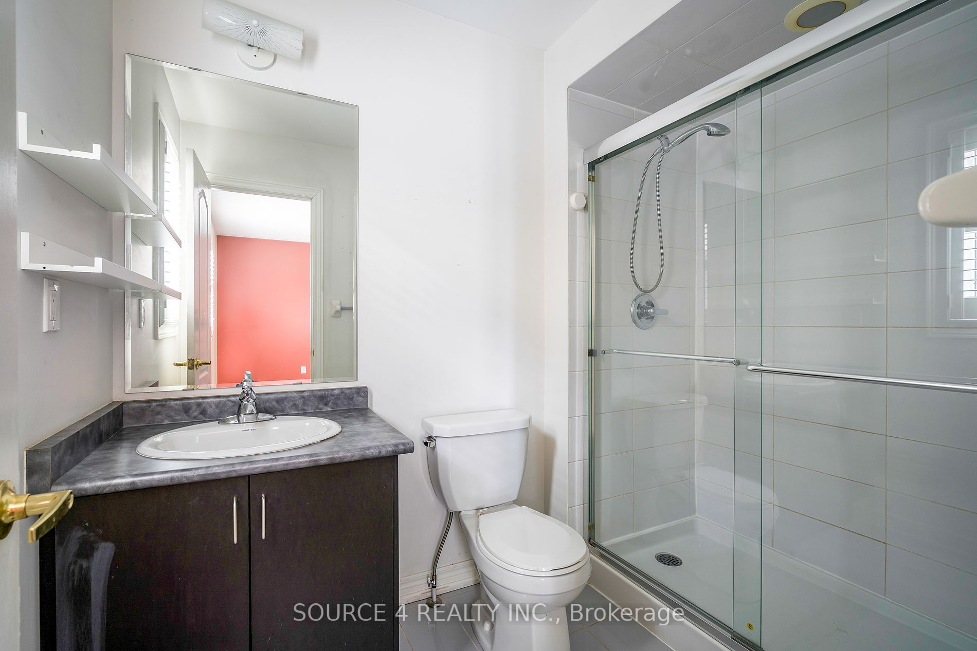 23 Sliprock Cres