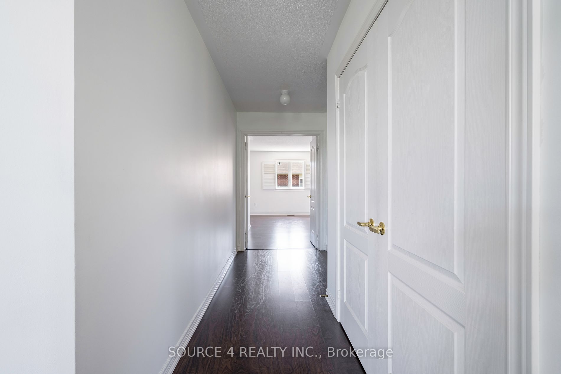 23 Sliprock Cres