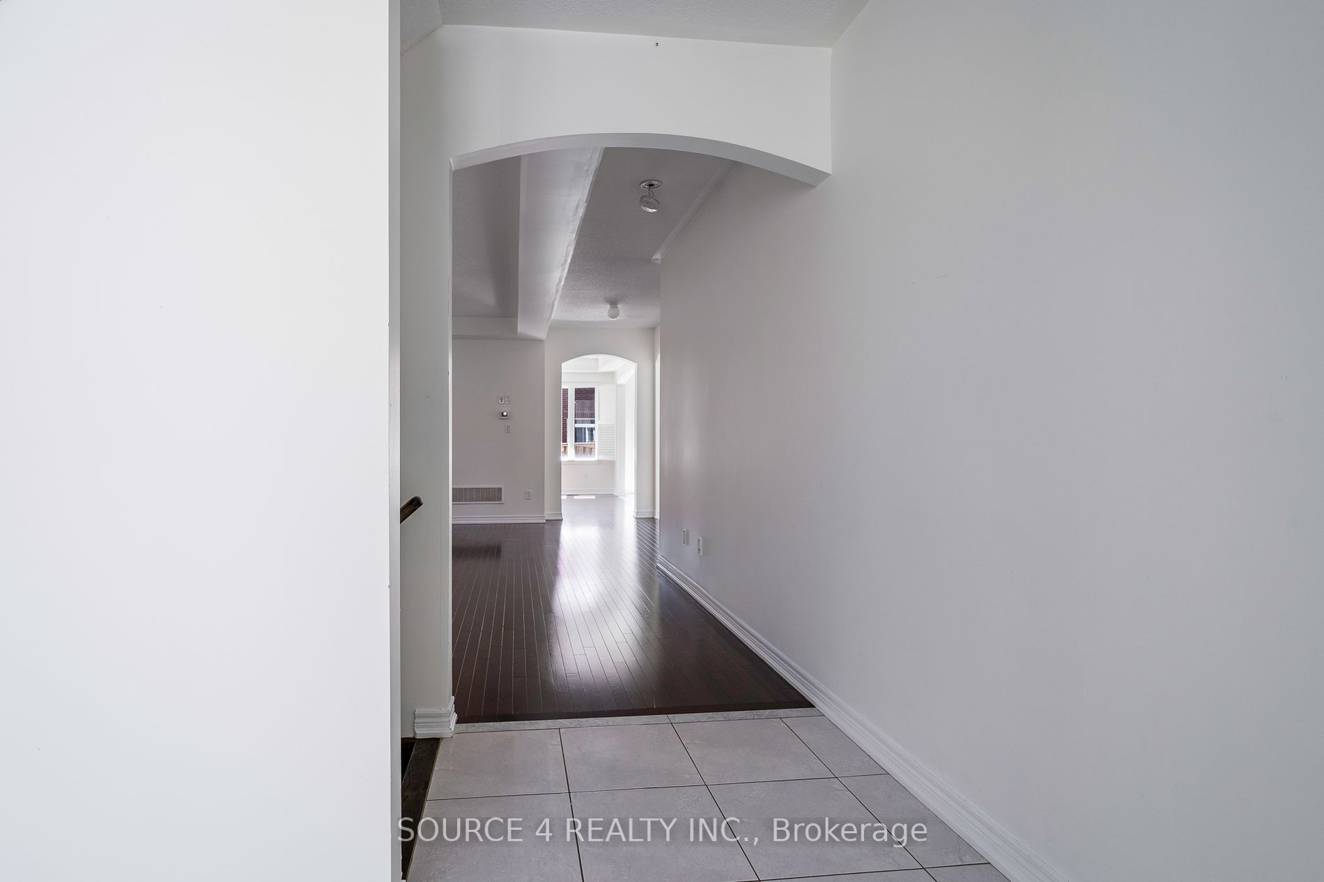 23 Sliprock Cres