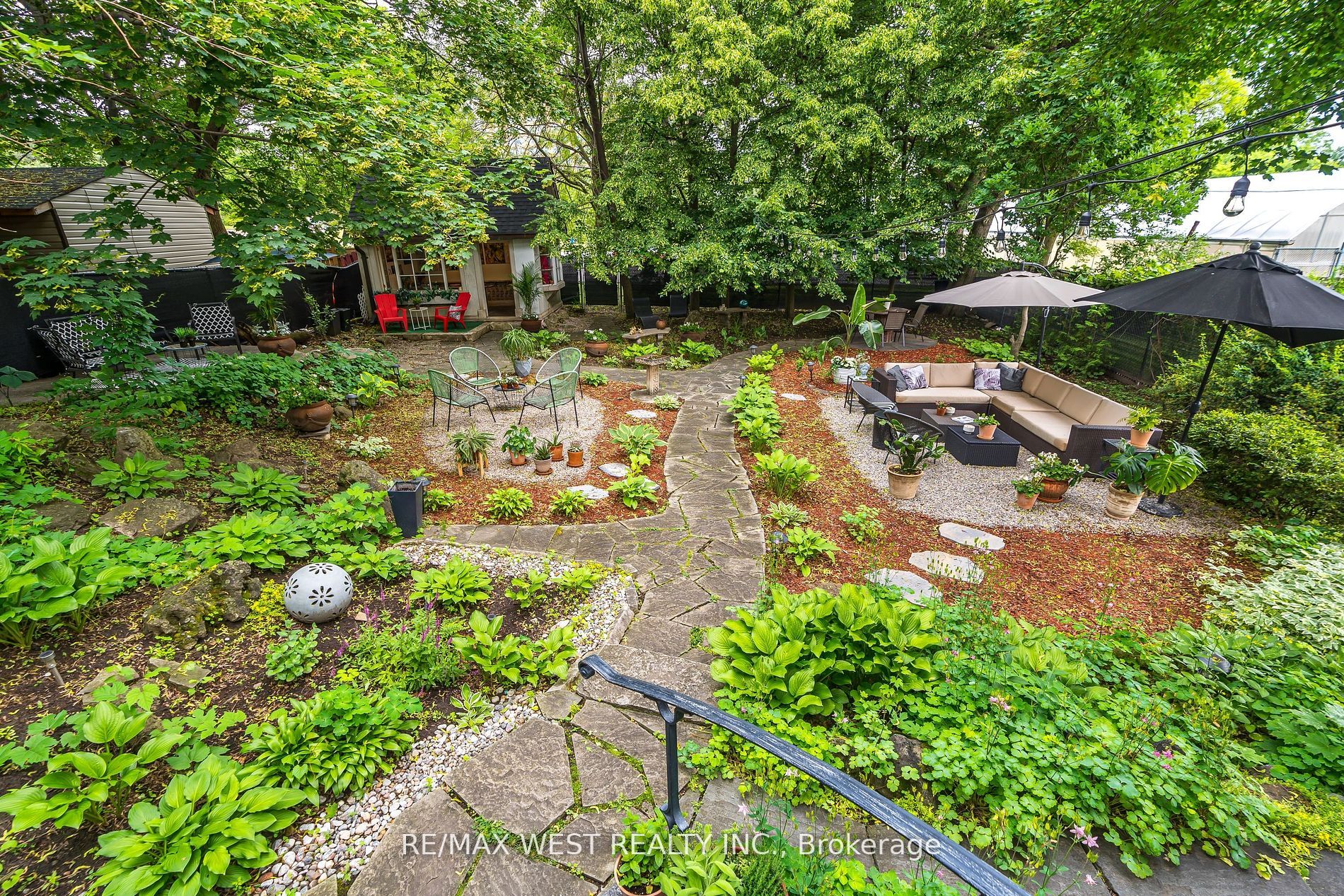 34 Riverlea Dr