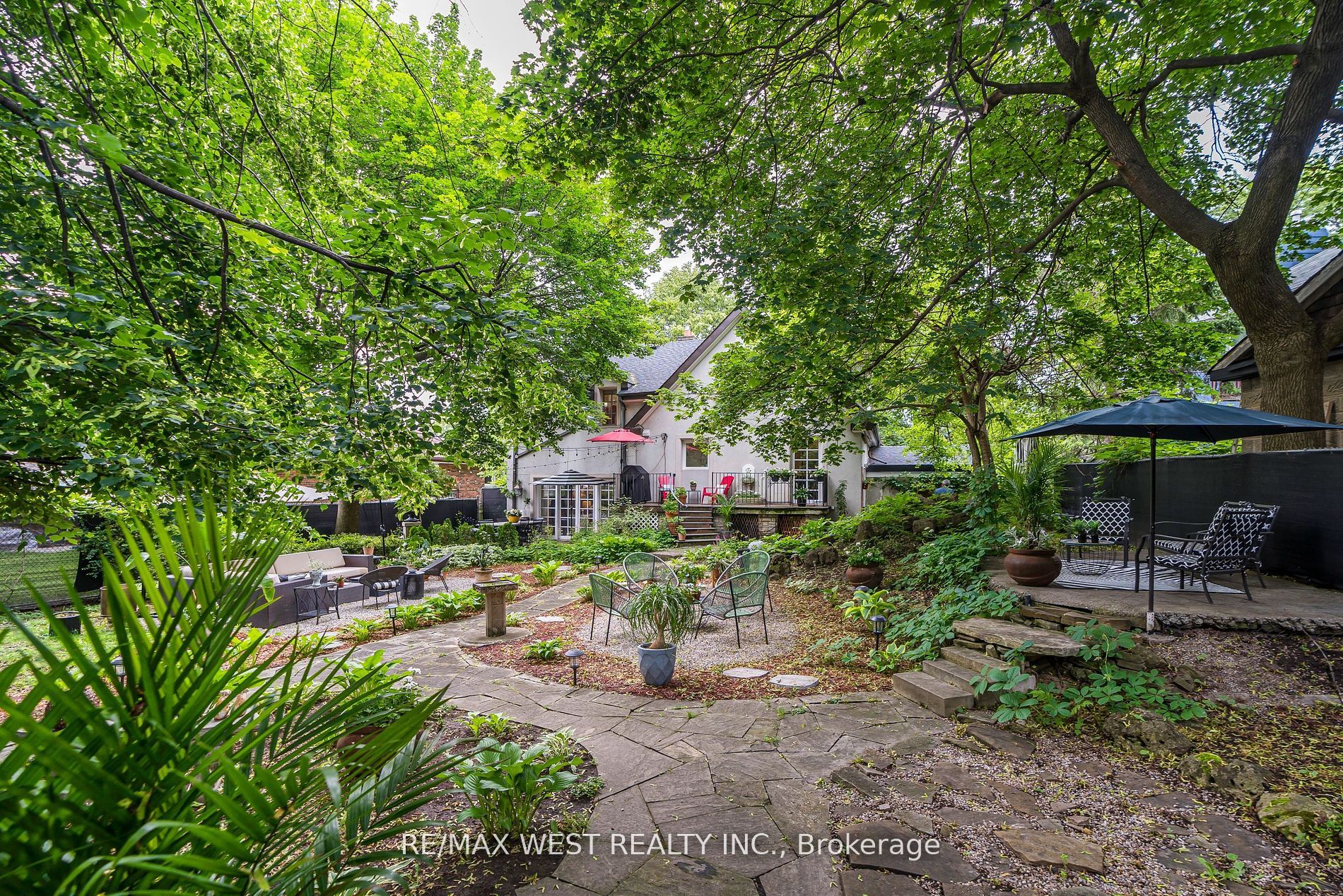 34 Riverlea Dr