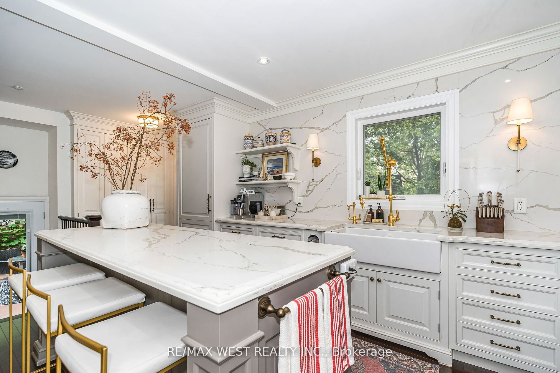 34 Riverlea Dr