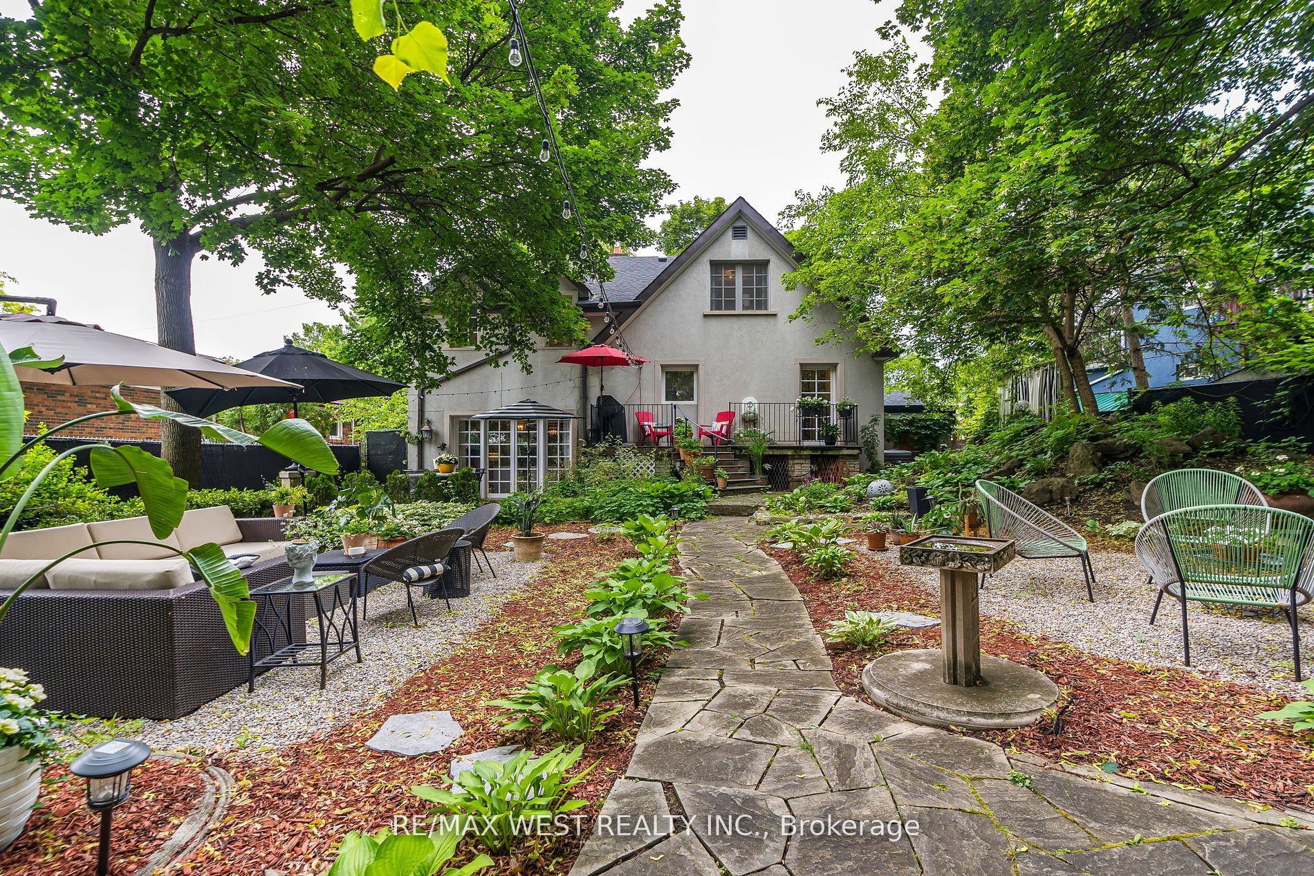 34 Riverlea Dr