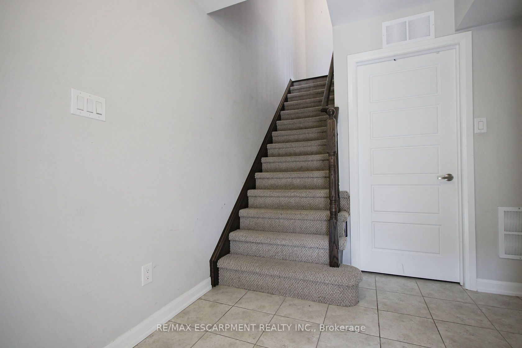 165 Hampshire Way #36