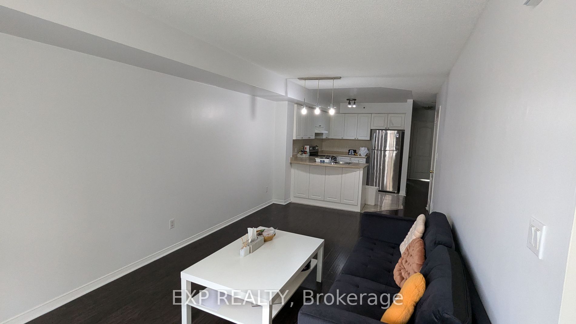 601 Shoreline Drive #122