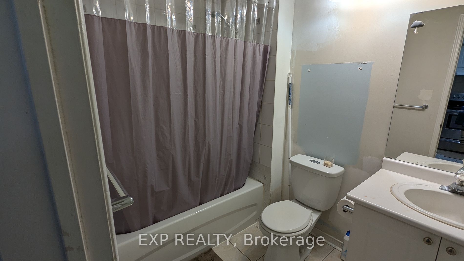 601 Shoreline Drive #122