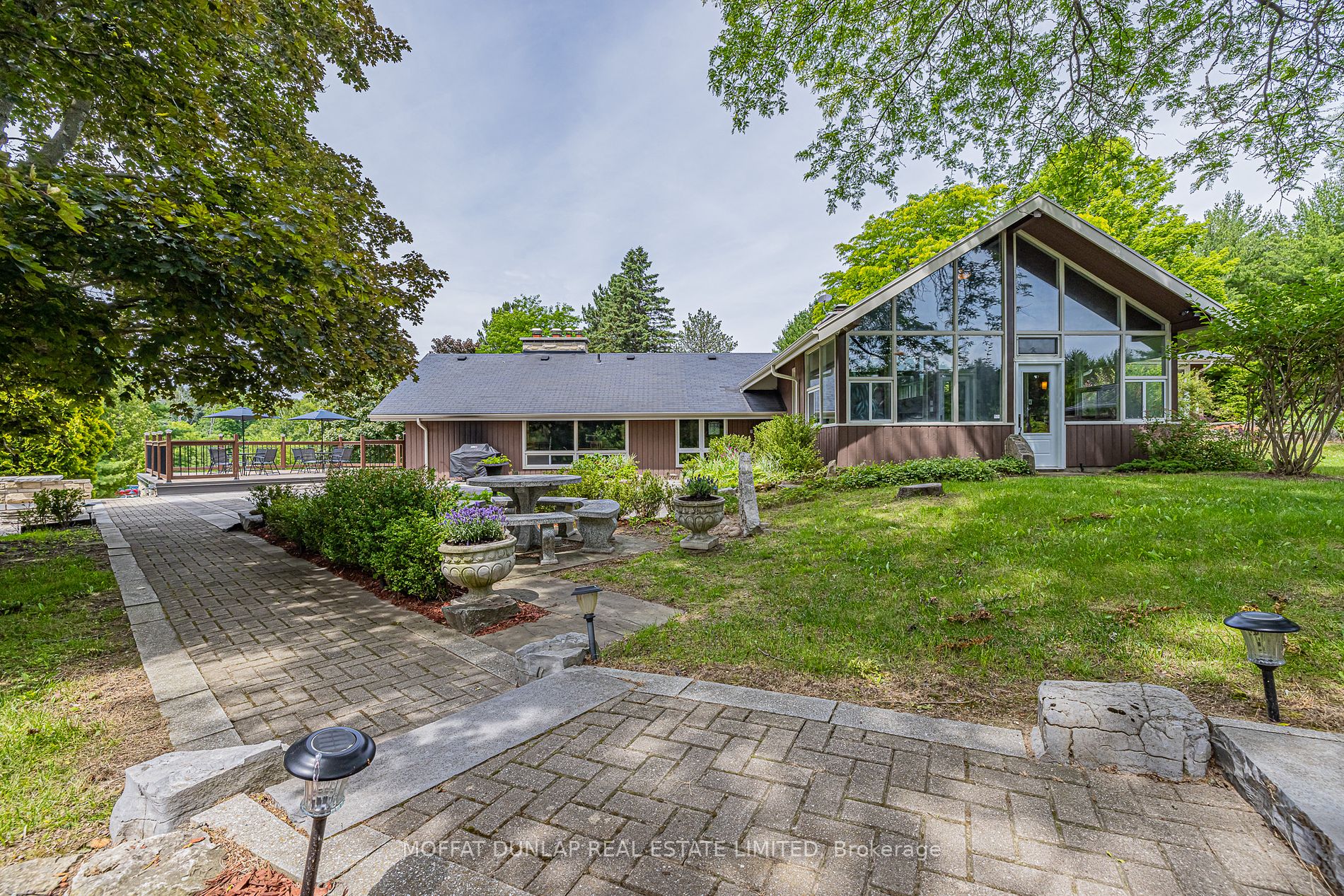 18584 The Gore Road