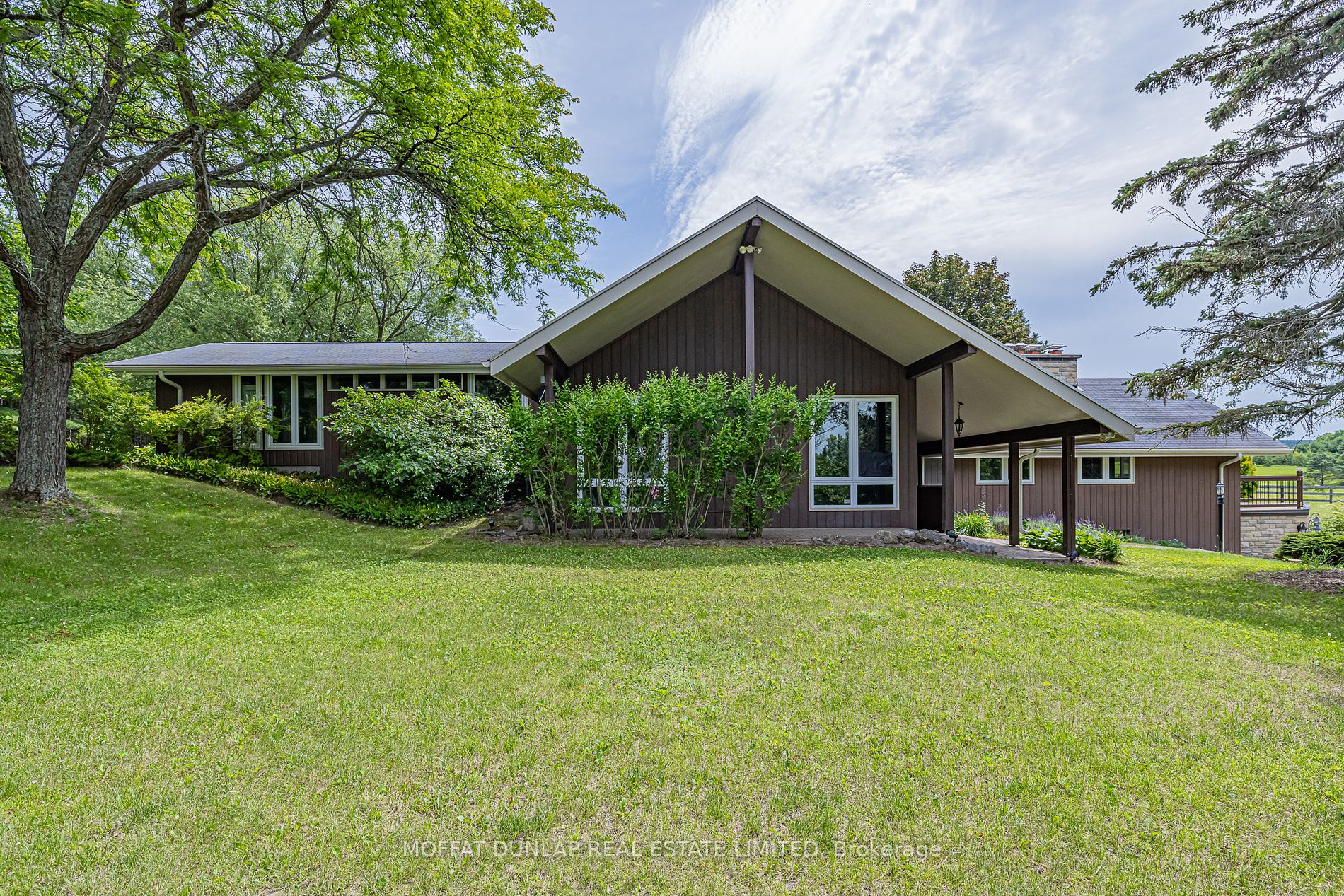 18584 The Gore Road