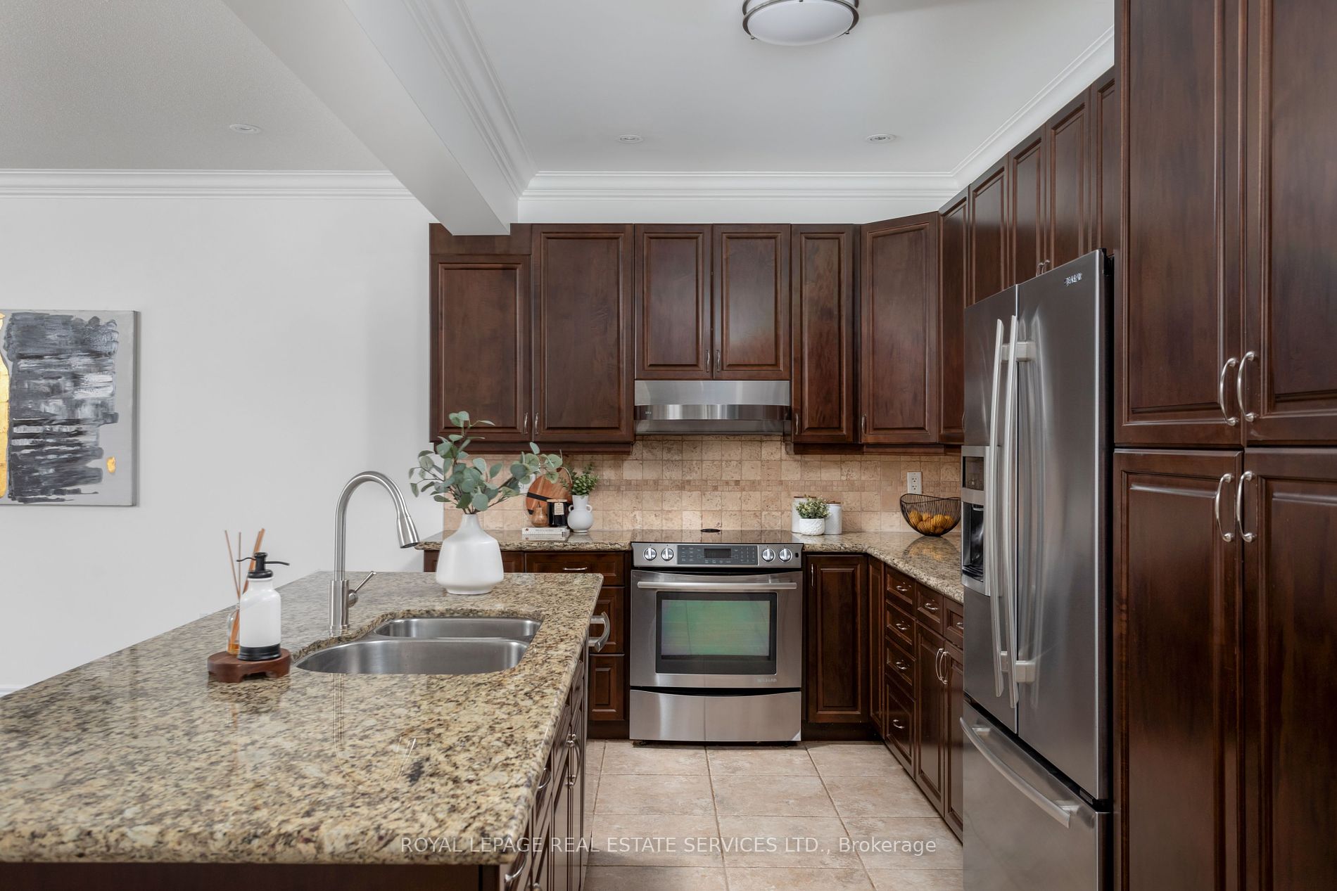 3168 Watercliffe Court