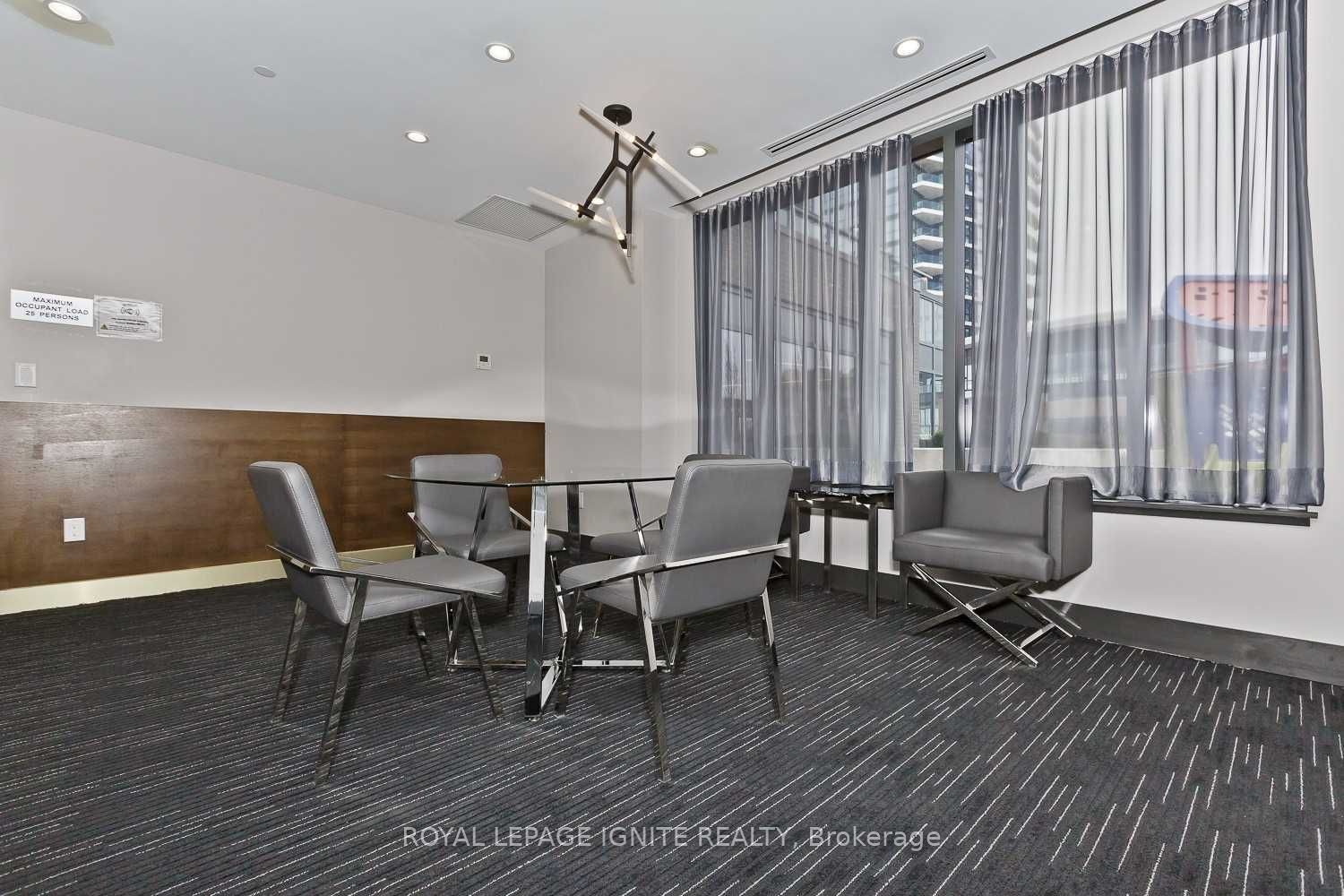 5033 Four Springs Avenue, #1618